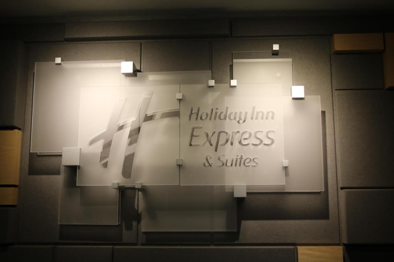 דאגלס Holiday Inn Express, An Ihg Hotel מראה חיצוני תמונה