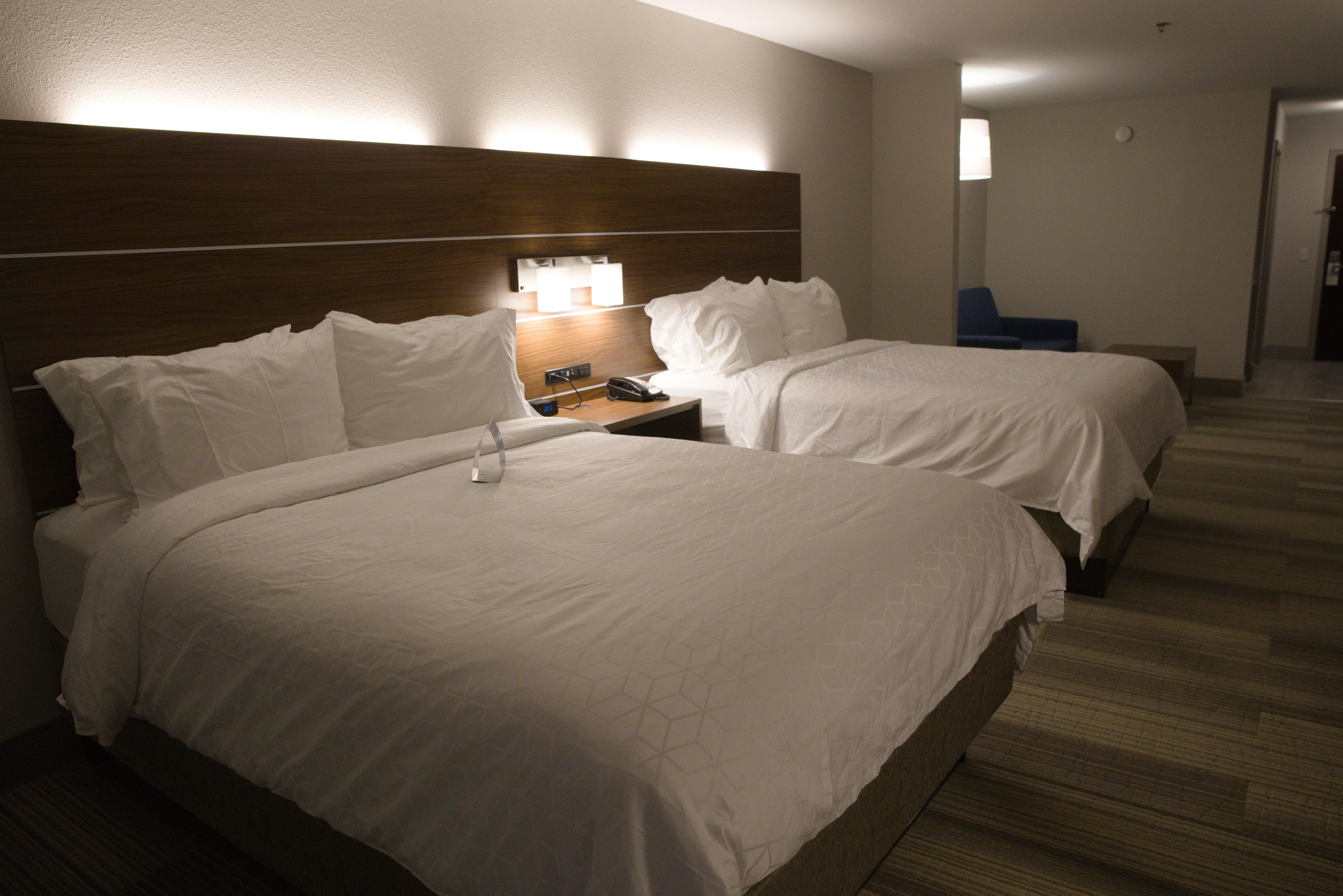 דאגלס Holiday Inn Express By Ihg מראה חיצוני תמונה