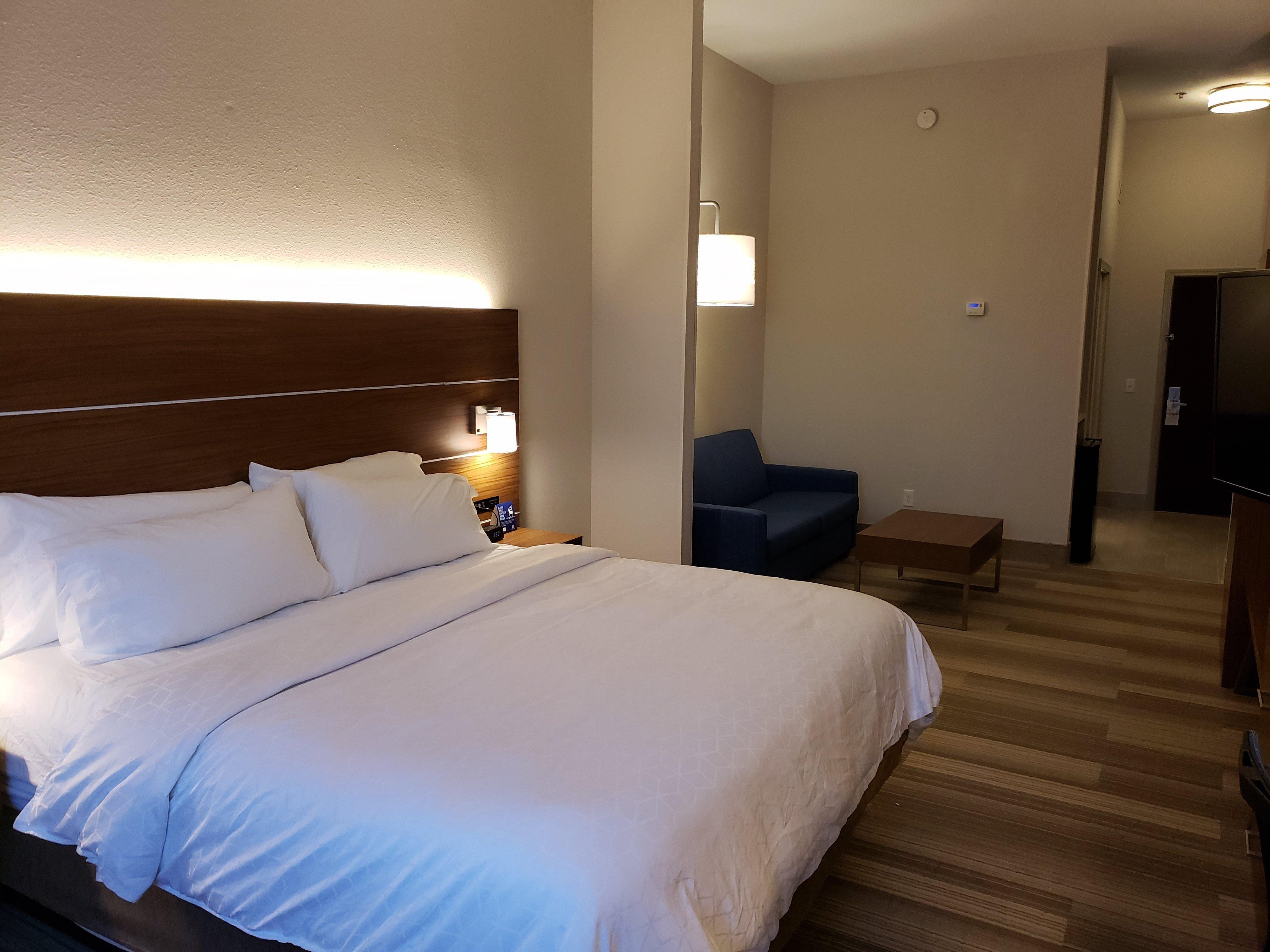 דאגלס Holiday Inn Express By Ihg מראה חיצוני תמונה