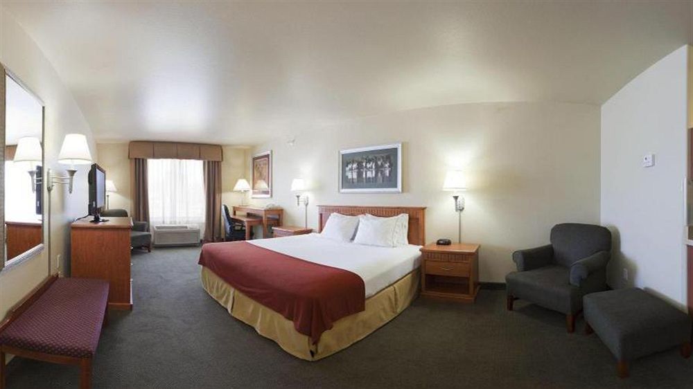 דאגלס Holiday Inn Express By Ihg מראה חיצוני תמונה